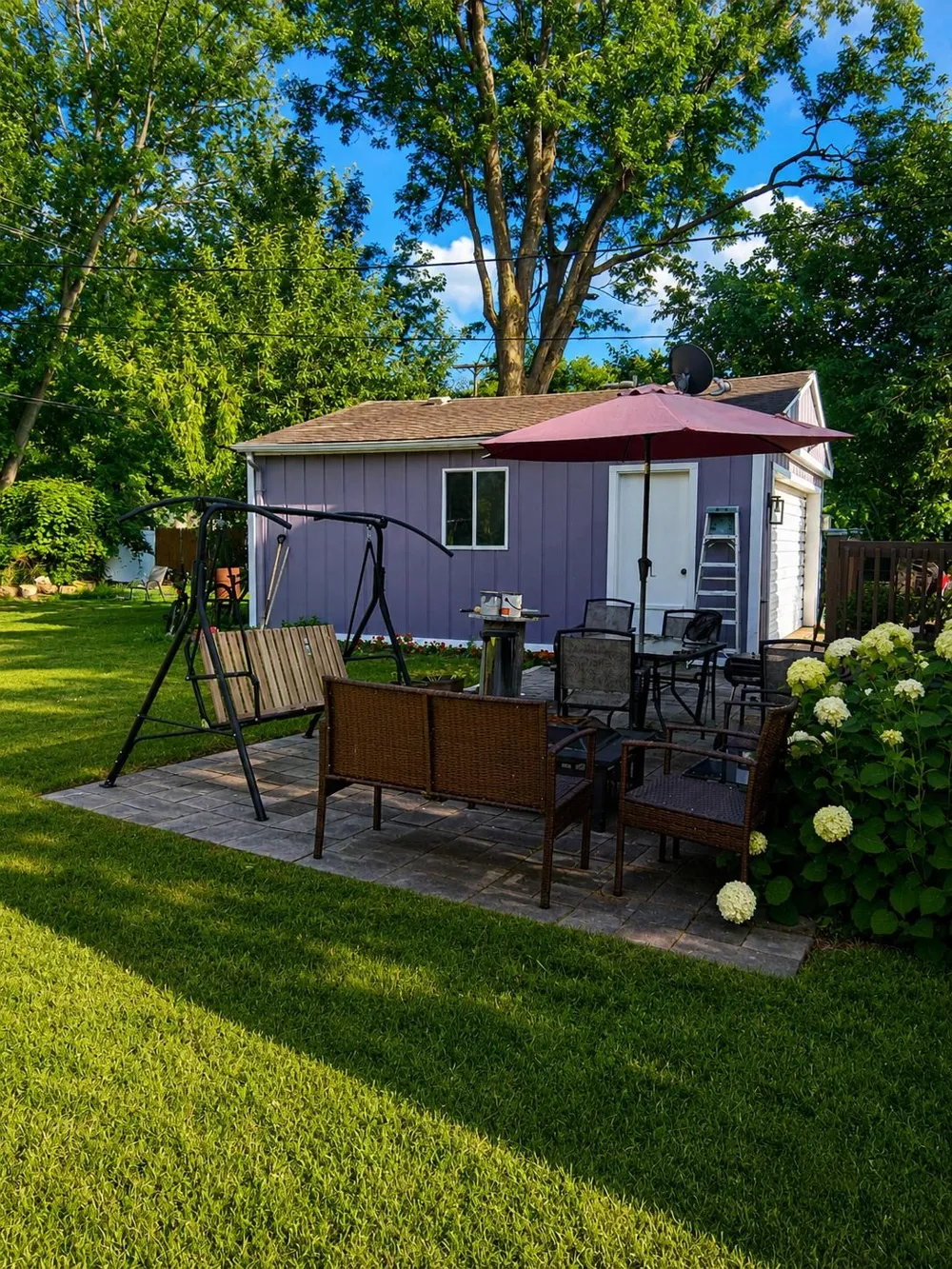 21812 Albion Avenue Farmington Hills City, MI 48336