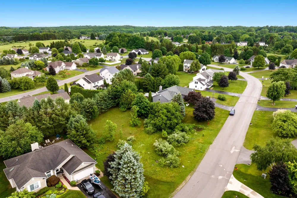 4322 Stoneridge Drive Garfield Charter Township, MI 49684