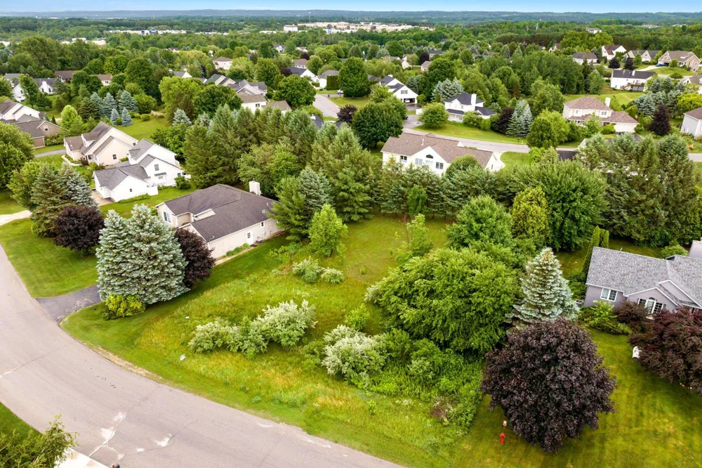 4322 Stoneridge Drive Garfield Charter Township, MI 49684