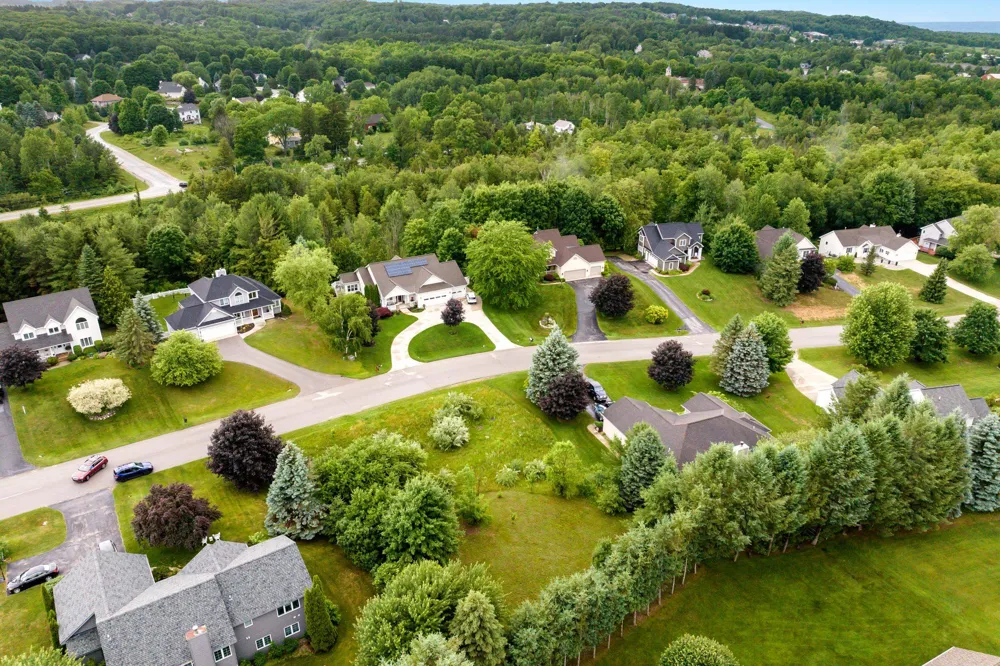 4322 Stoneridge Drive Garfield Charter Township, MI 49684