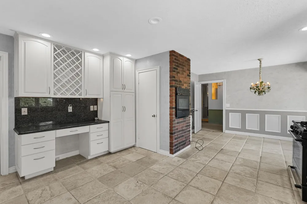 5017 Merryview Drive Portage City, MI 49024