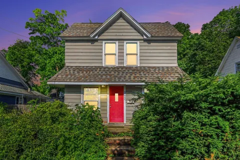707 Denner Street