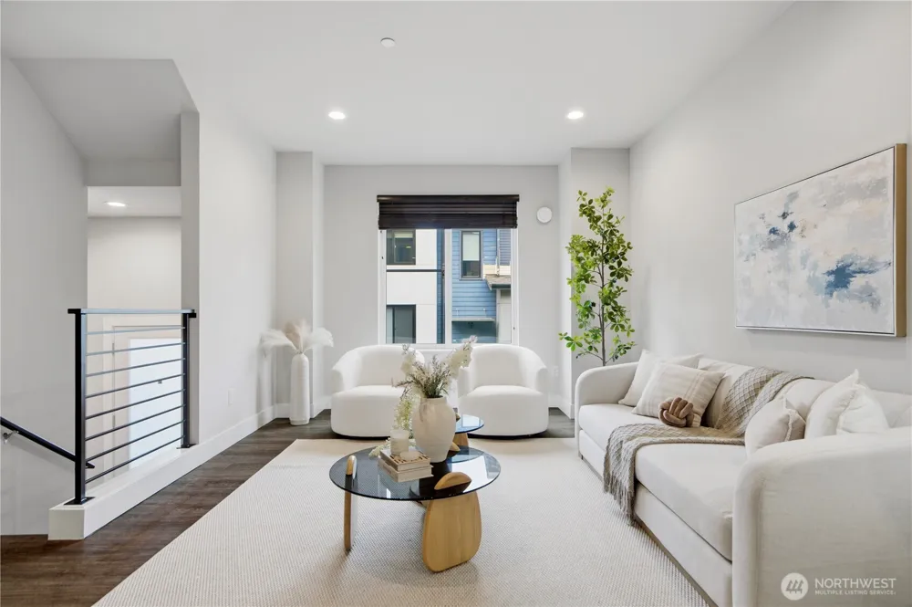 522 Glacier Walk SE Sammamish, WA 98074