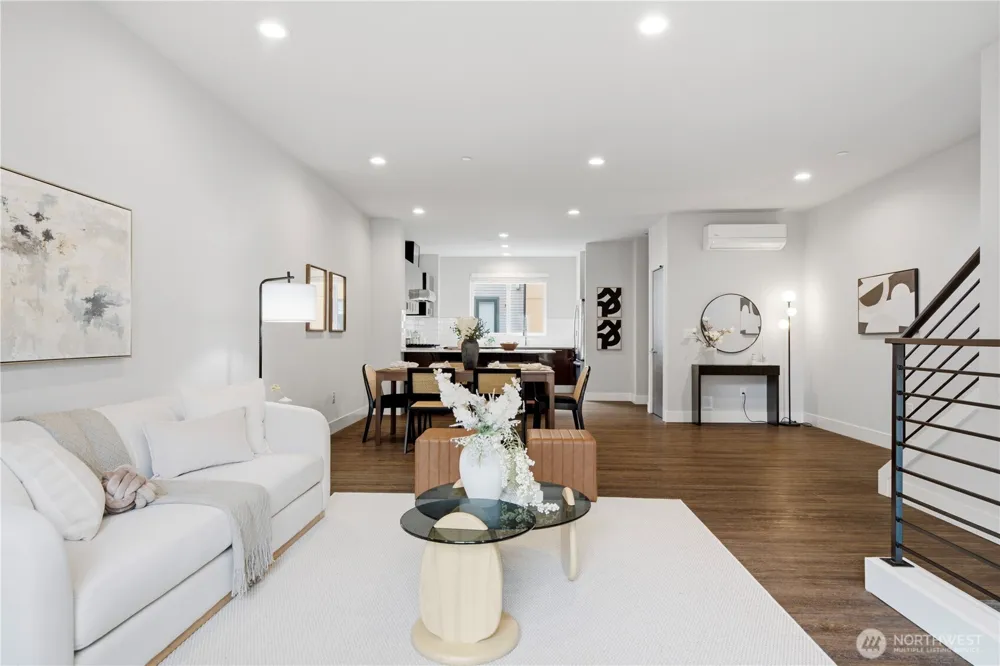 522 Glacier Walk SE Sammamish, WA 98074