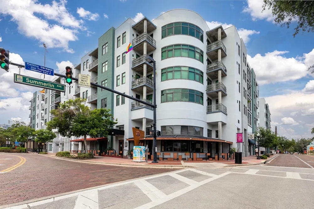 10 SUMMERLIN AVENUE #14 Orlando, FL 32801