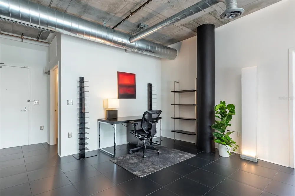 10 SUMMERLIN AVENUE #14 Orlando, FL 32801
