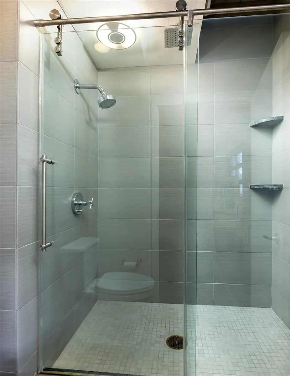 10 SUMMERLIN AVENUE #14 Orlando, FL 32801