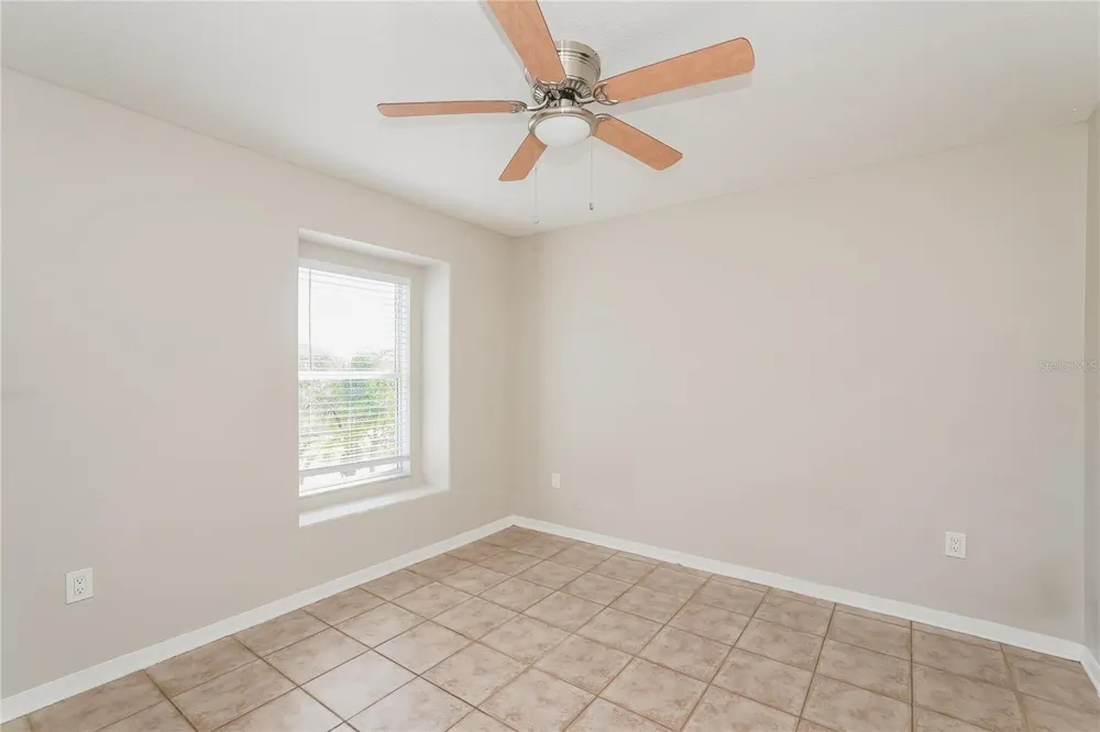 12125 FOX BLOOM AVENUE Gibsonton, FL 33534