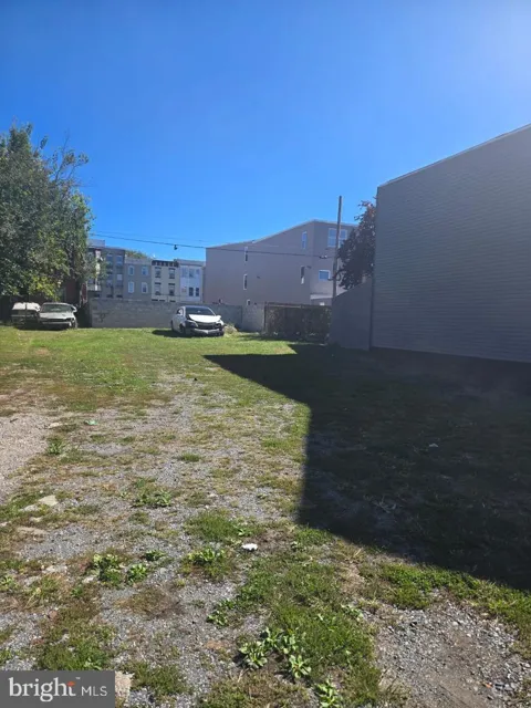 135 LEMON STREET