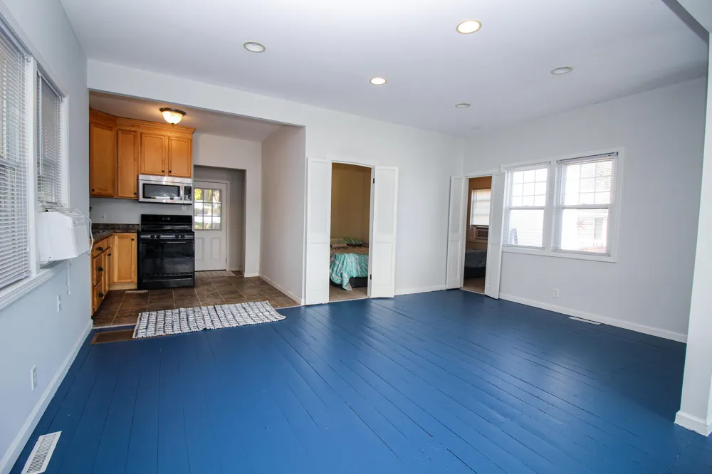 58463 Loop Road Three Rivers, MI 49093