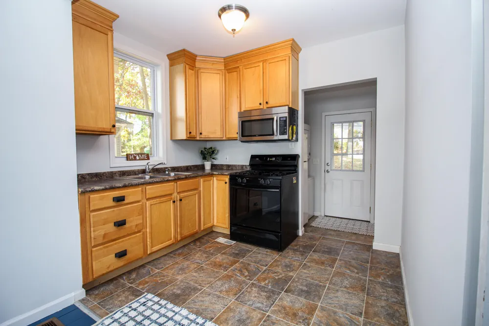 58463 Loop Road Three Rivers, MI 49093