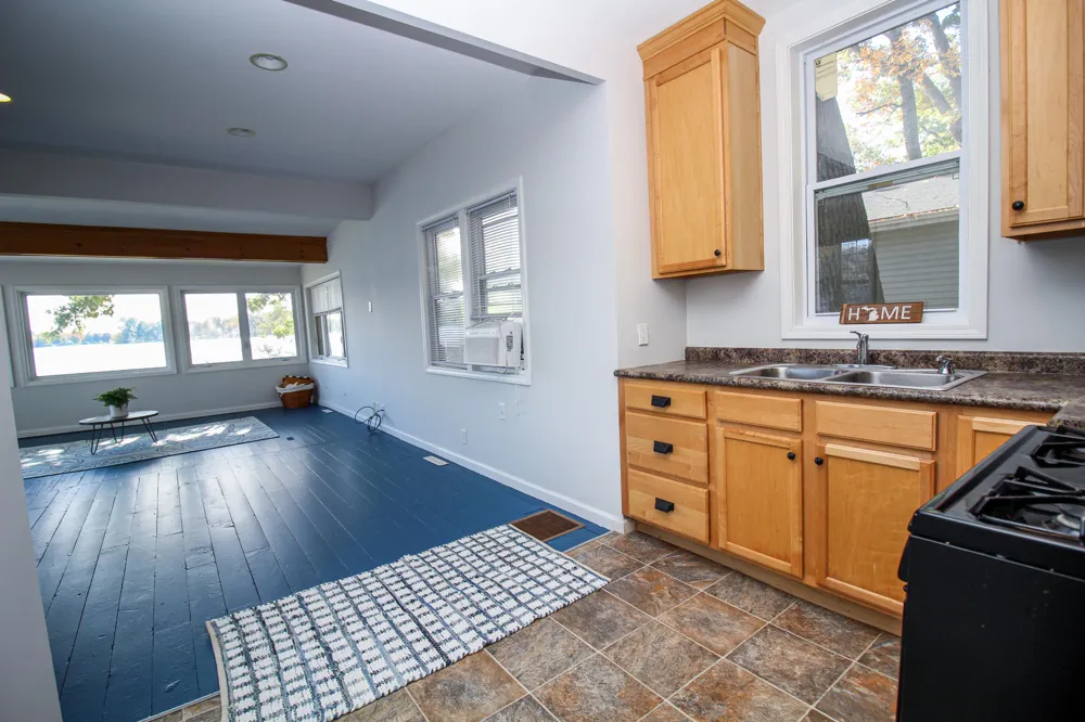 58463 Loop Road Three Rivers, MI 49093
