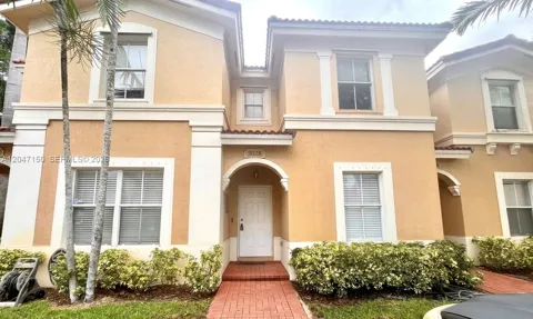 3028 SW 129th Ter #120