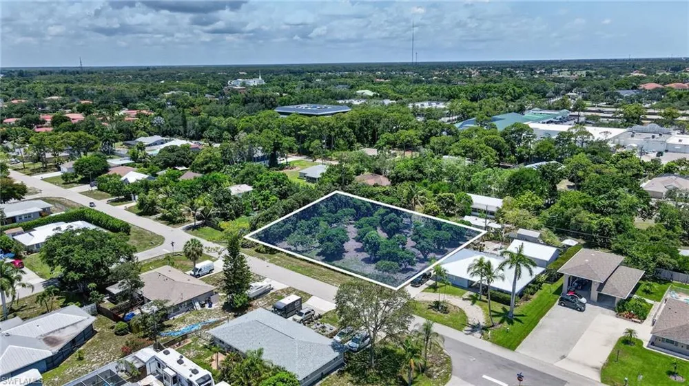 9160 Carolina Street Bonita Springs, FL 34135