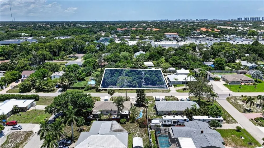 9160 Carolina Street Bonita Springs, FL 34135