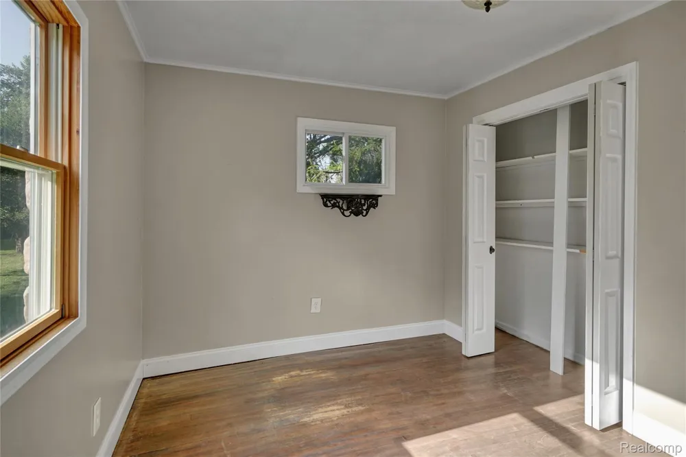 2476 Vandekarr Road Caledonia Charter Township, MI 48867
