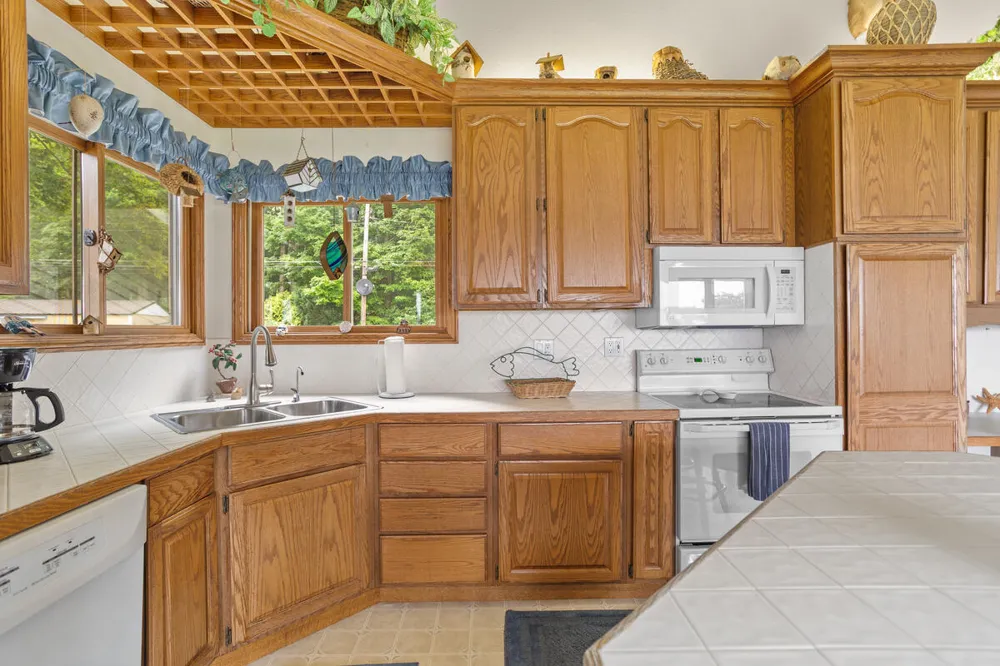 128 Wilmin Road Algansee Township, MI 49082