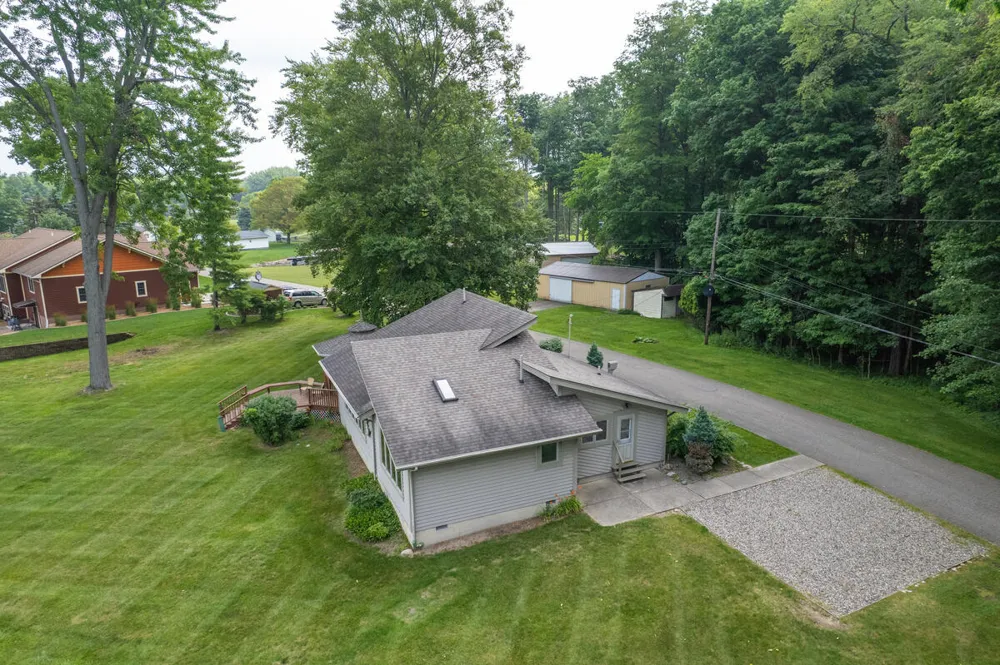 128 Wilmin Road Algansee Township, MI 49082