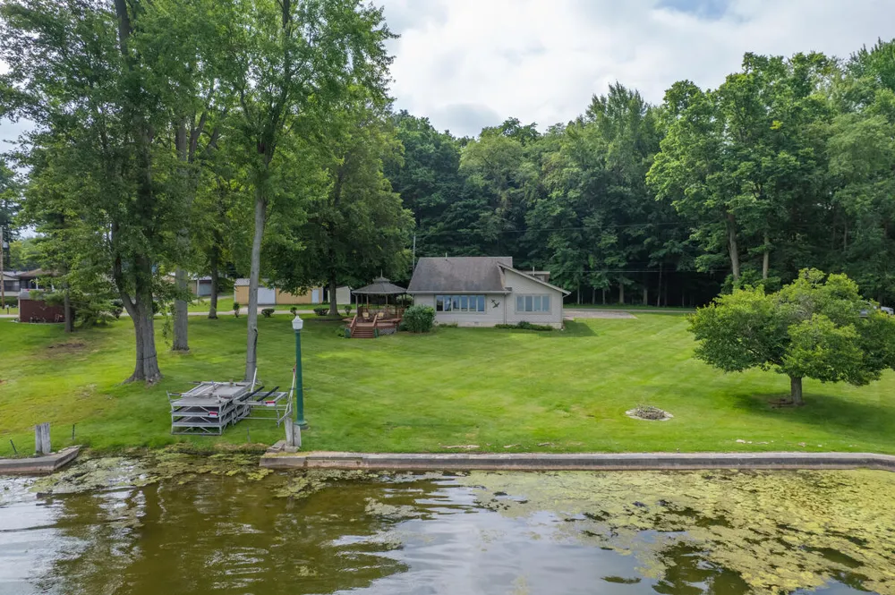 128 Wilmin Road Algansee Township, MI 49082