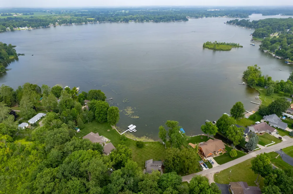 128 Wilmin Road Algansee Township, MI 49082