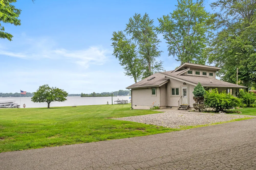 128 Wilmin Road Algansee Township, MI 49082