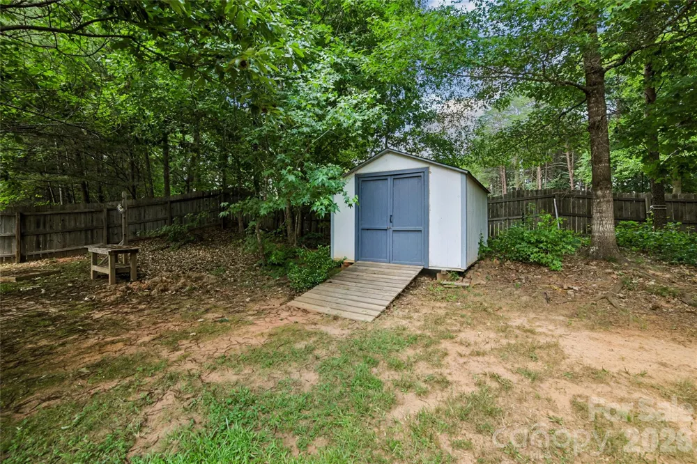 3552 Navajo Drive Maiden, NC 28650