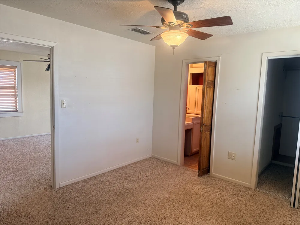 901 S Washington Avenue Aspermont, TX 79502