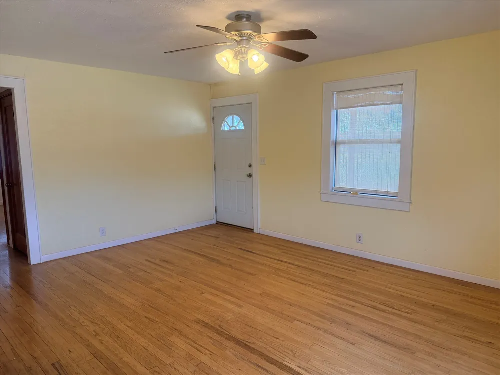 901 S Washington Avenue Aspermont, TX 79502