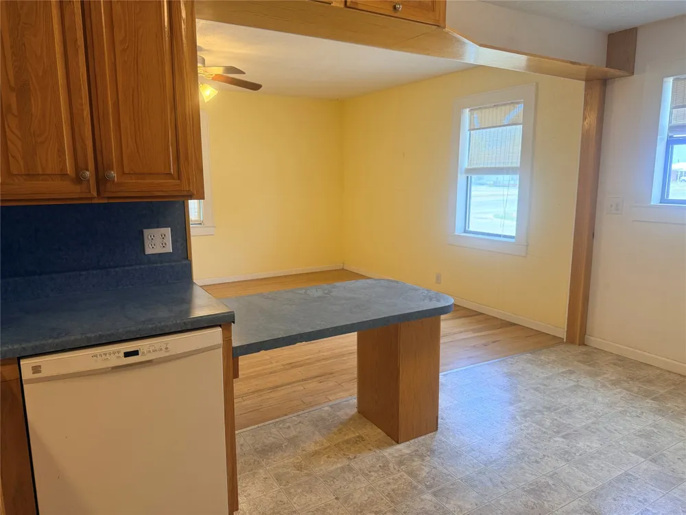 901 S Washington Avenue Aspermont, TX 79502