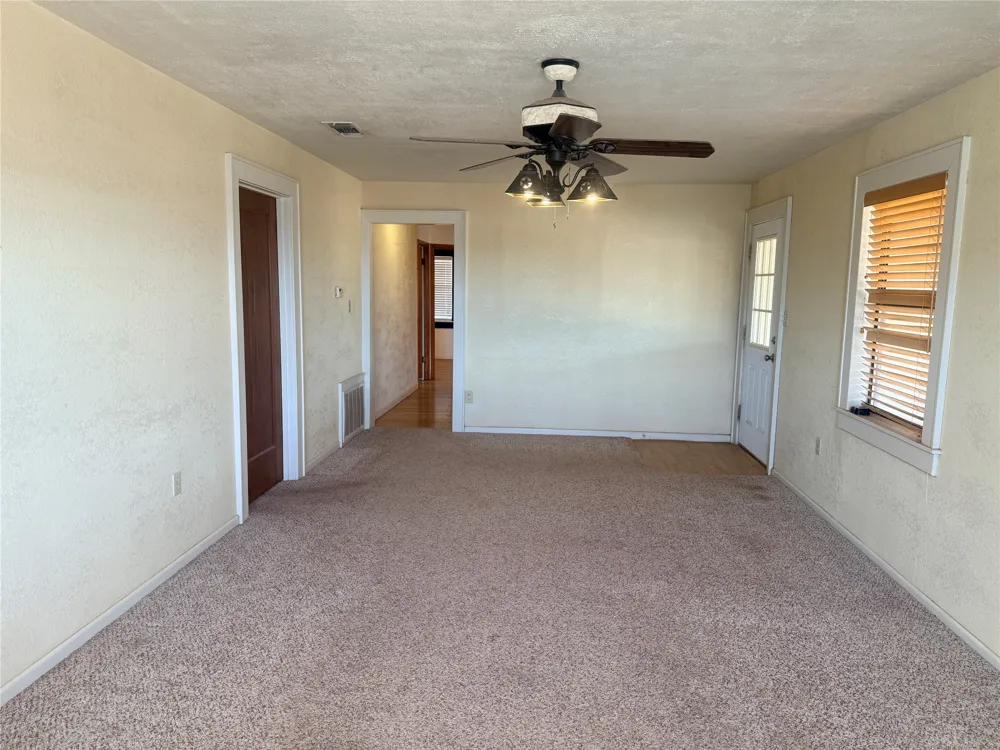 901 S Washington Avenue Aspermont, TX 79502