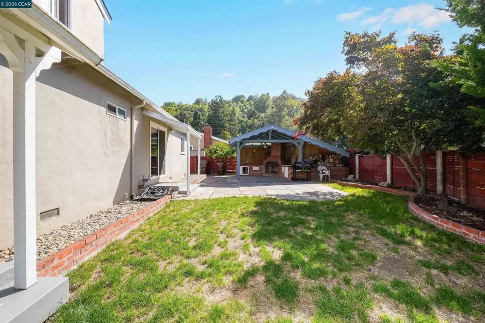 2309 Julia Ct Pinole, CA 94564