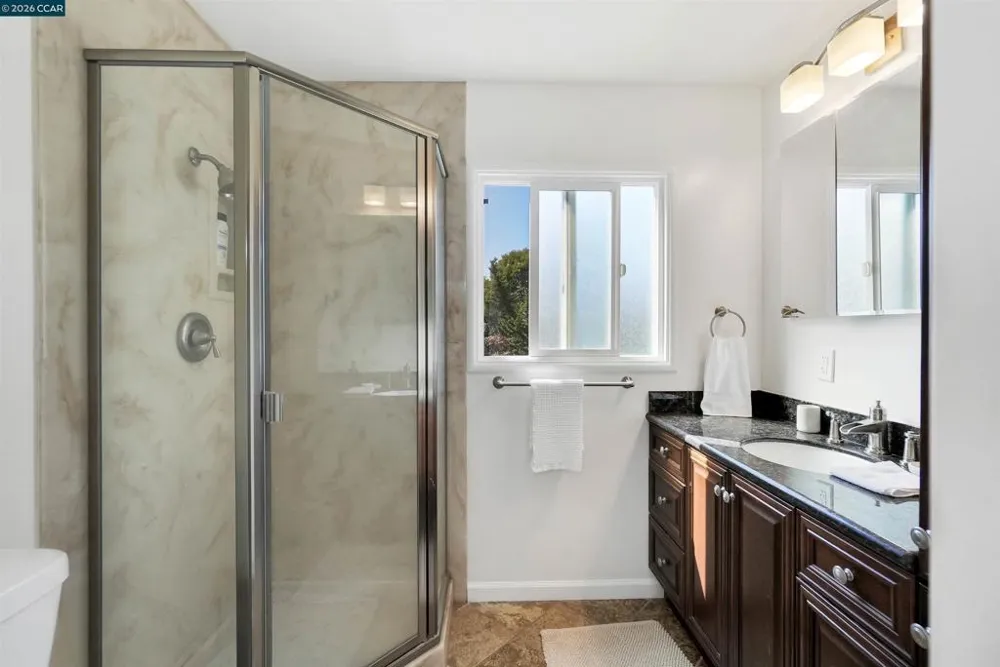 2309 Julia Ct Pinole, CA 94564