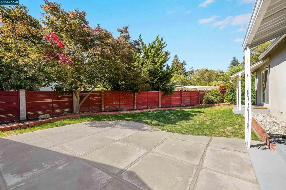 2309 Julia Ct Pinole, CA 94564