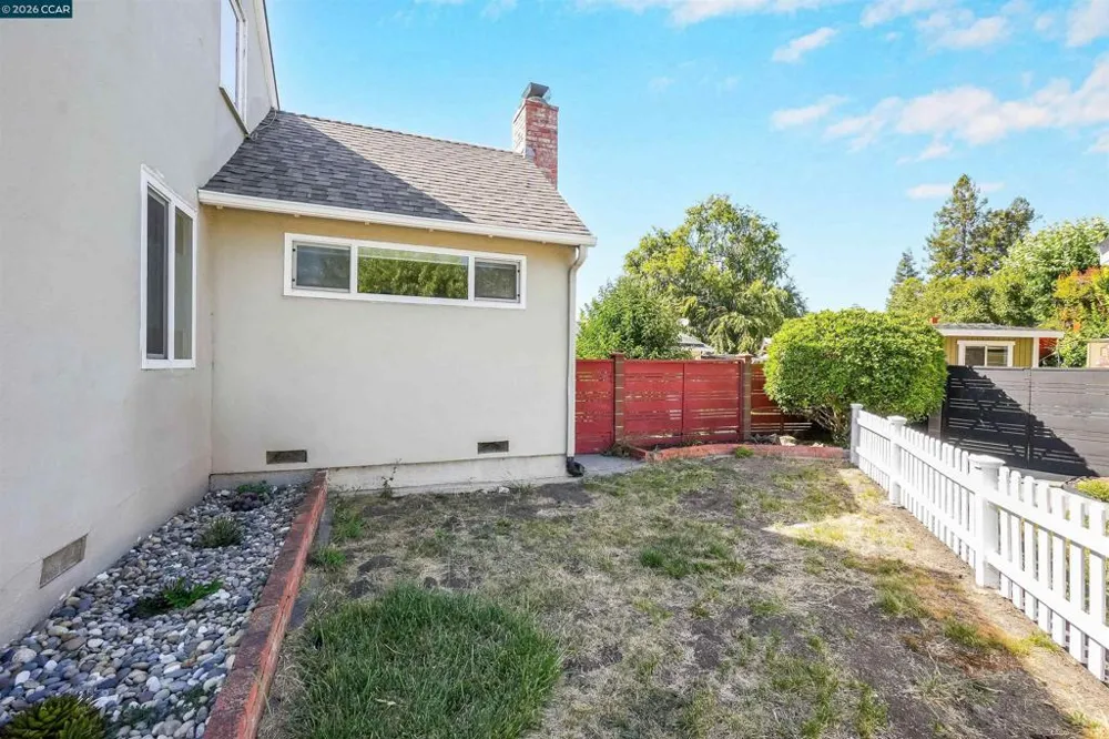 2309 Julia Ct Pinole, CA 94564