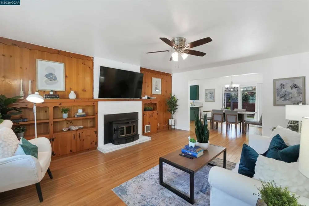 2309 Julia Ct Pinole, CA 94564