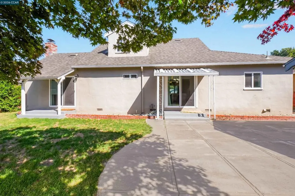 2309 Julia Ct Pinole, CA 94564