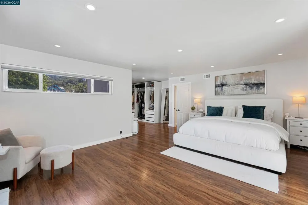 2309 Julia Ct Pinole, CA 94564