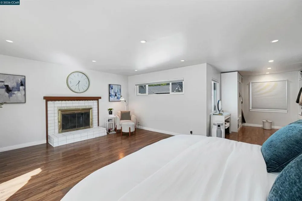 2309 Julia Ct Pinole, CA 94564