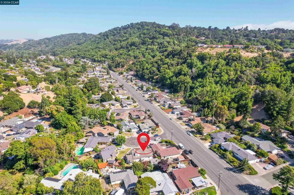 2309 Julia Ct Pinole, CA 94564