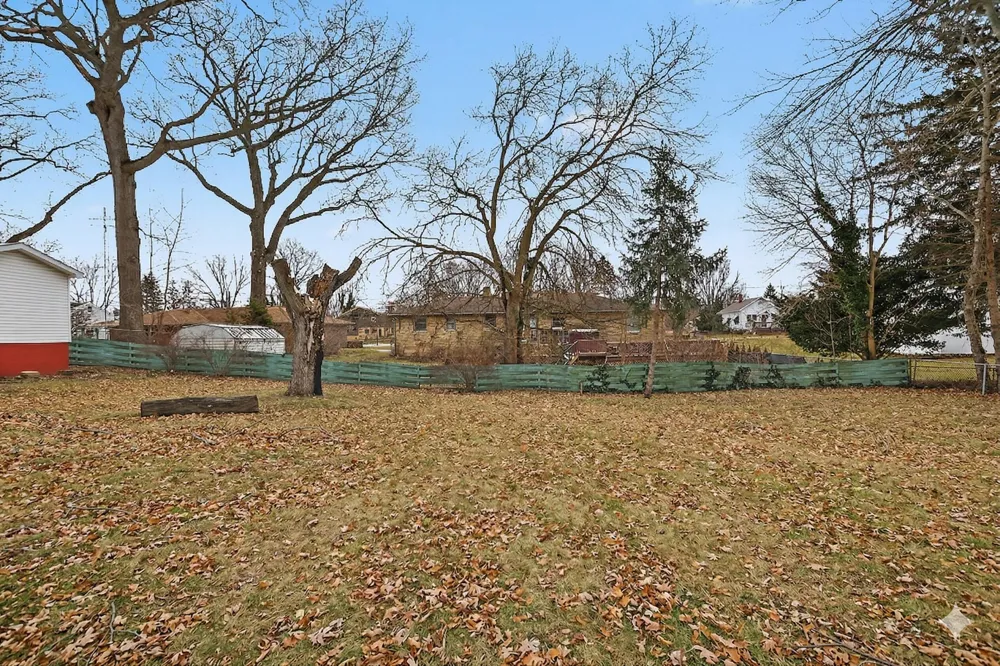 2854 Oak Street Stevensville, MI 49127
