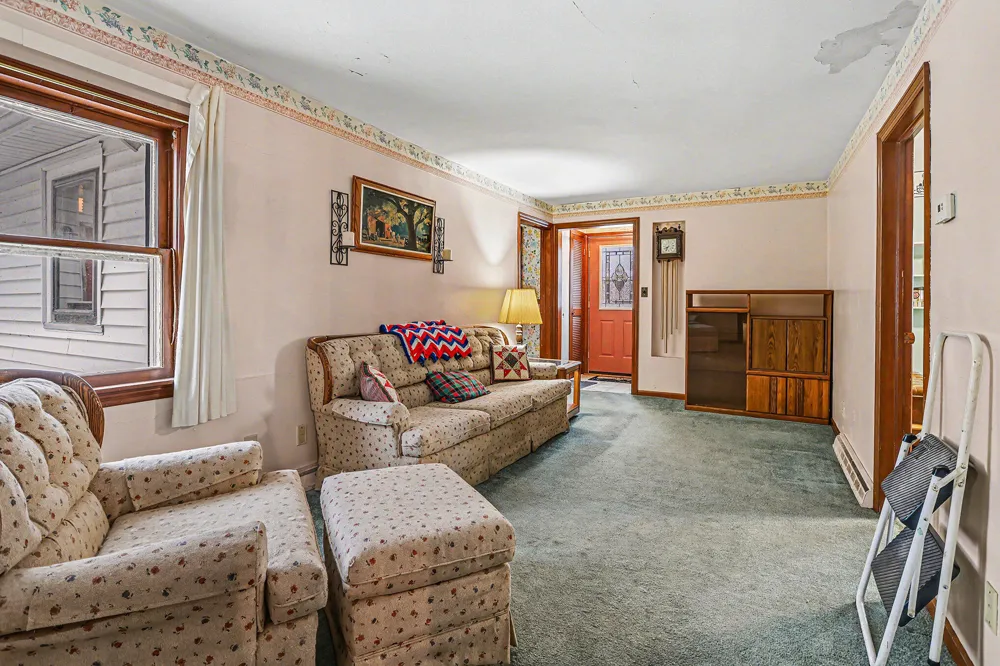 2854 Oak Street Stevensville, MI 49127
