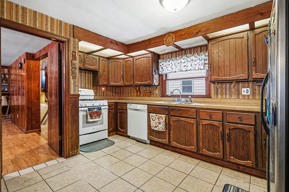 2854 Oak Street Stevensville, MI 49127