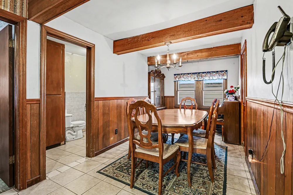 2854 Oak Street Stevensville, MI 49127