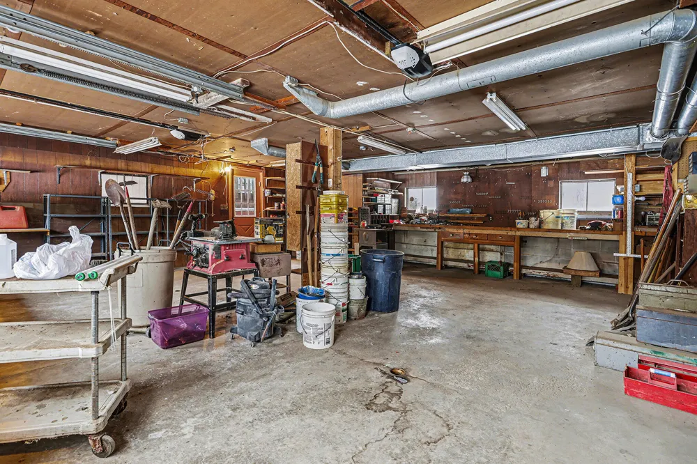2854 Oak Street Stevensville, MI 49127