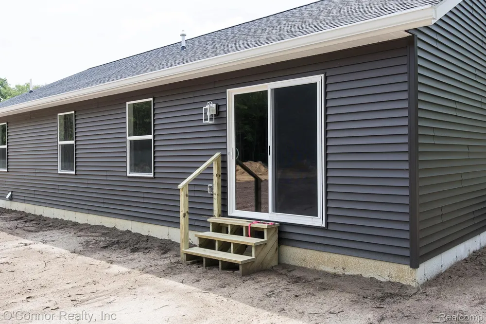 3834 Knapp Avenue Port Huron Charter Township, MI 48060
