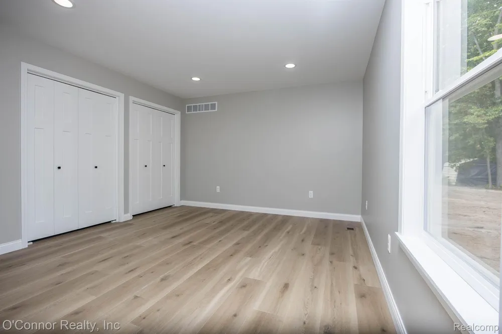 3834 Knapp Avenue Port Huron Charter Township, MI 48060
