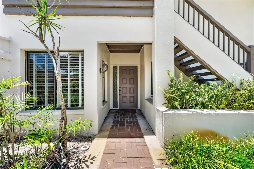 1846 LAKE CYPRESS DRIVE #1846 Safety Harbor, FL 34695