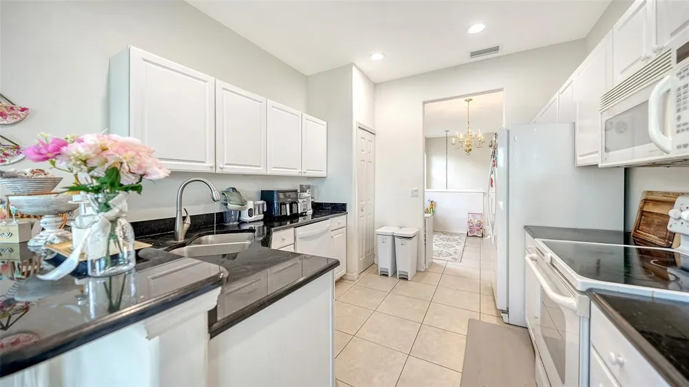7106 PROSPERITY CIRCLE #1201 Sarasota, FL 34238