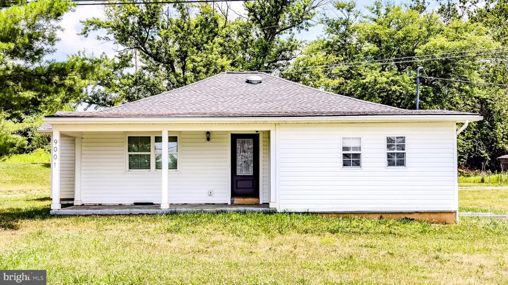 9001 HOLLOW ROAD Middletown, MD 21769
