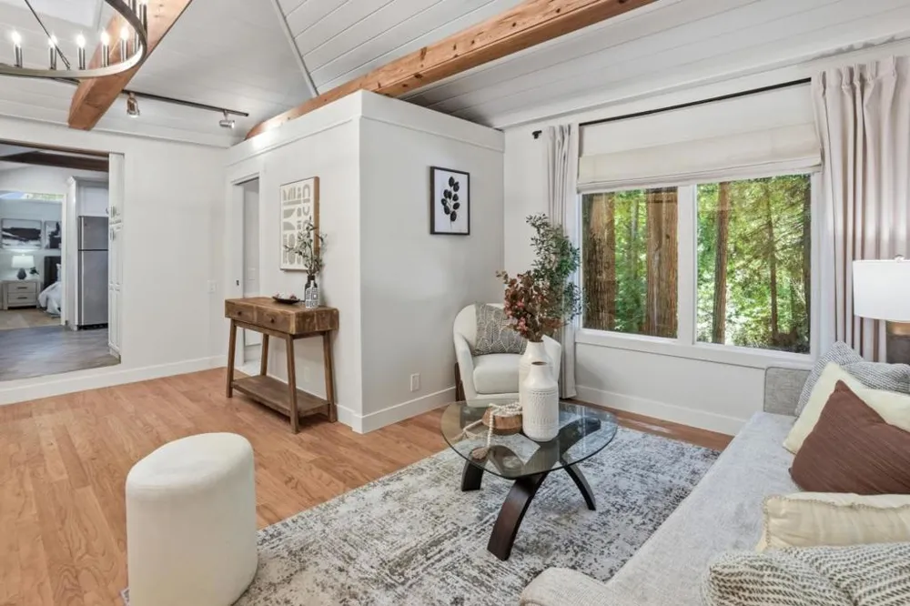 24250 Glenwood Drive Los Gatos, CA 95033